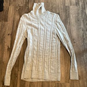 Men’s Express gray turtle neck sweater